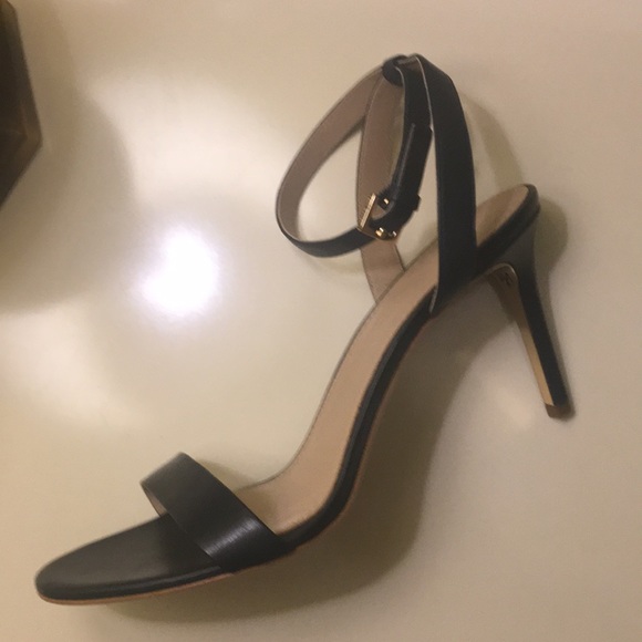 tory burch high heels